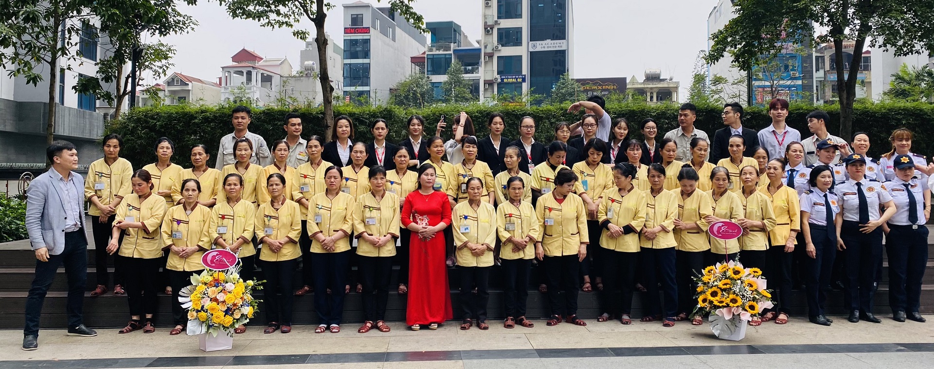 Liên hệ với chúng tôi <br> ngay hôm nay <br>  qua số hotline 0934513858