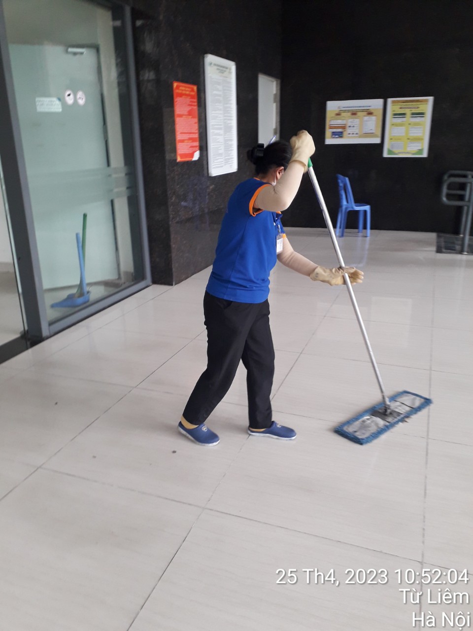 Hình ảnh công việc hàng ngày