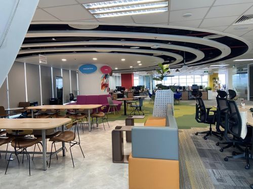 Công tác vệ sinh chuẩn bị đón các bé trở lại trường.