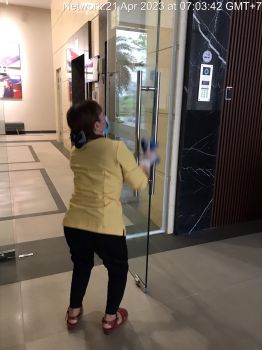 Công việc vất vả nhưng nắng mưa không ngại khó khăn