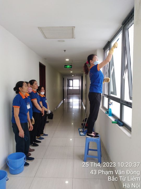 Hình ảnh công việc hàng ngày